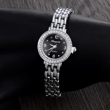 Ženske CYD Watch Novo Elegantno Luksuzni Quartz Moda Priložnostne Watch Vklesan Vzorci Zapestnica Relojes vroče prodaje srebrne barve ročno uro